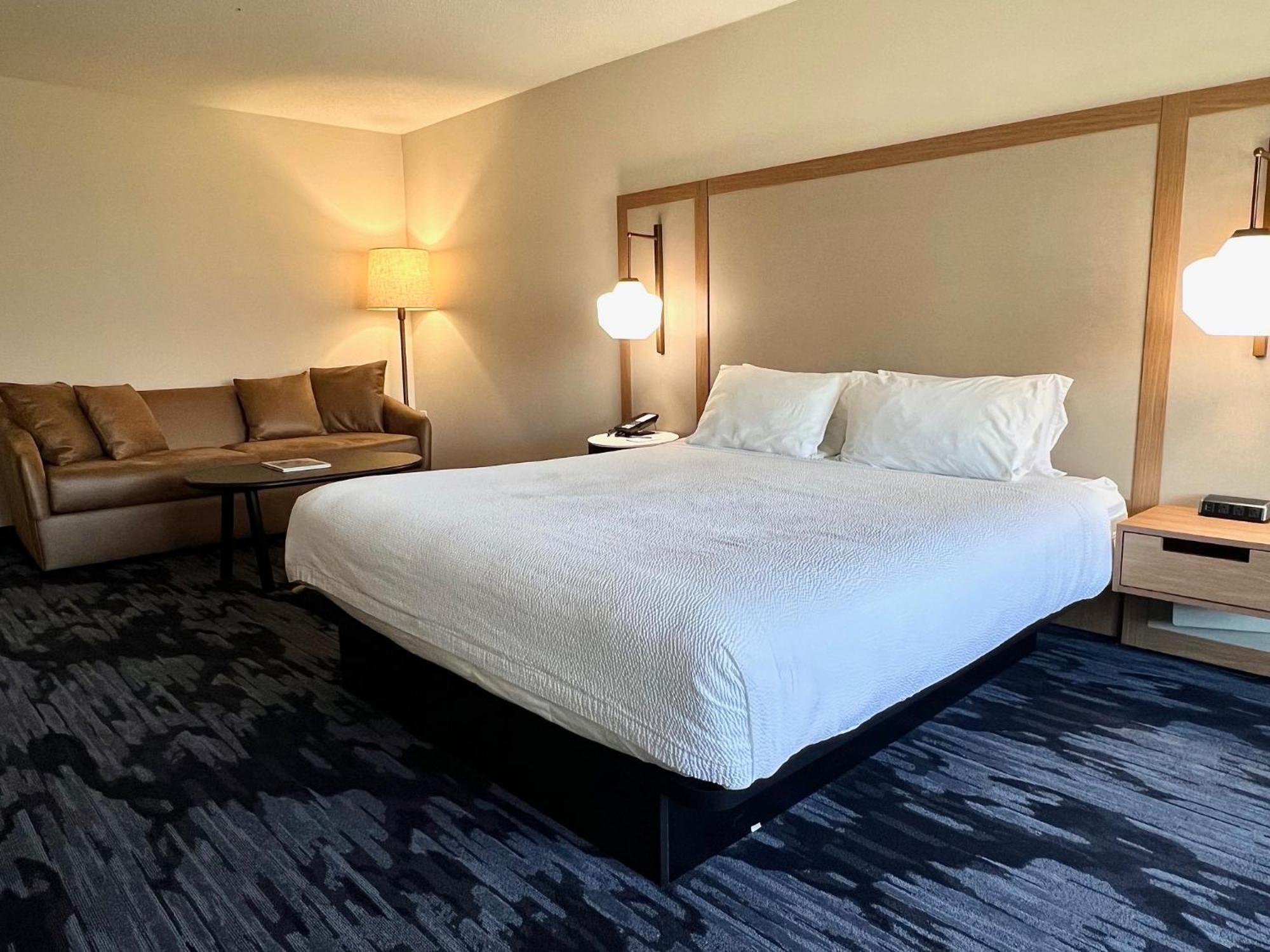 Fairfield Inn & Suites Detroit Farmington Hills Bagian luar foto