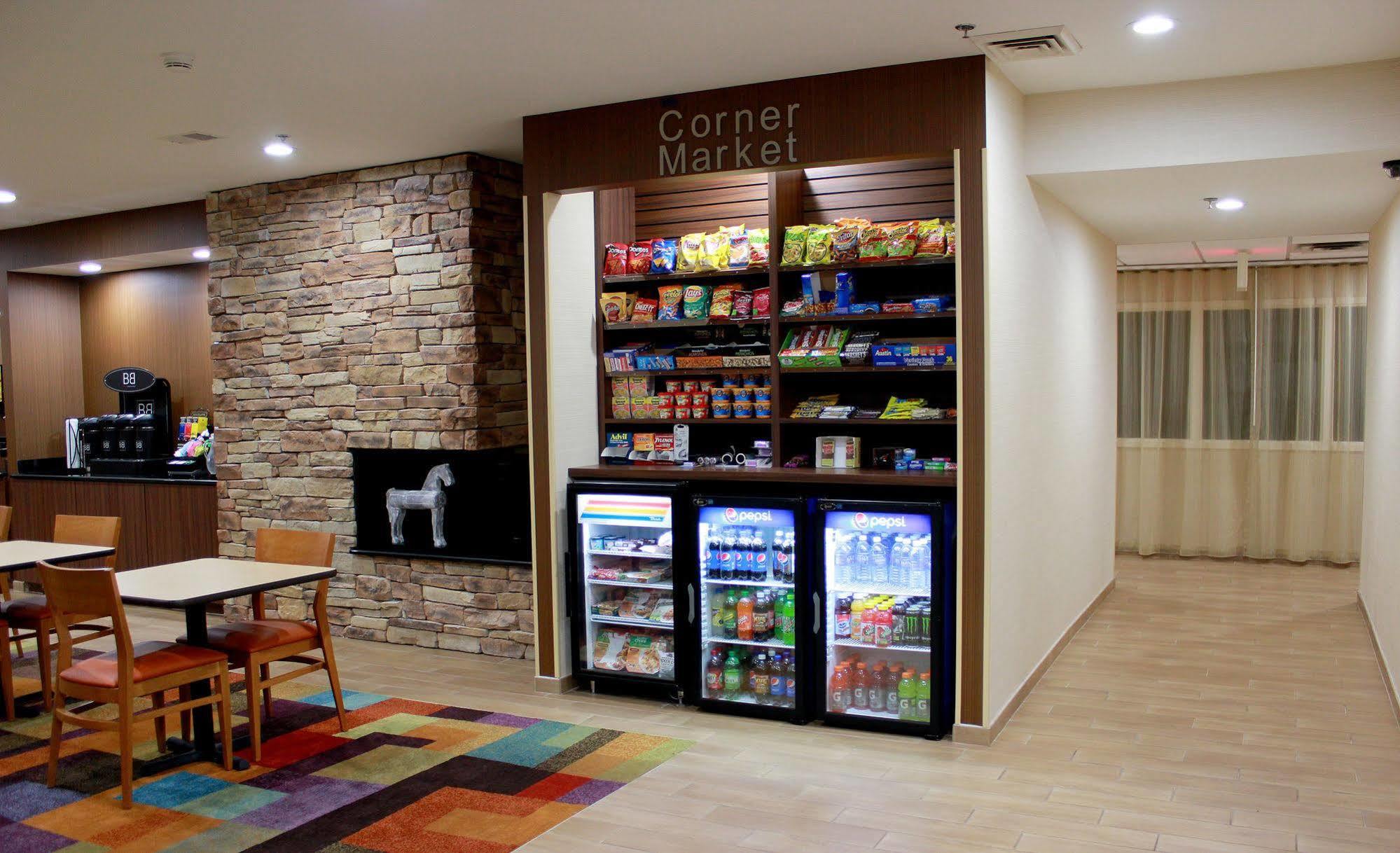Fairfield Inn & Suites Detroit Farmington Hills Bagian luar foto