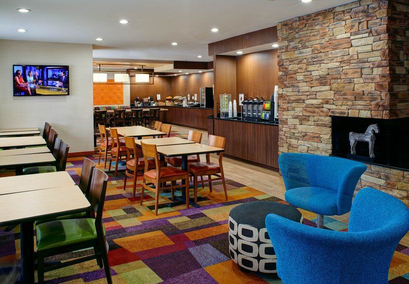 Fairfield Inn & Suites Detroit Farmington Hills Bagian luar foto
